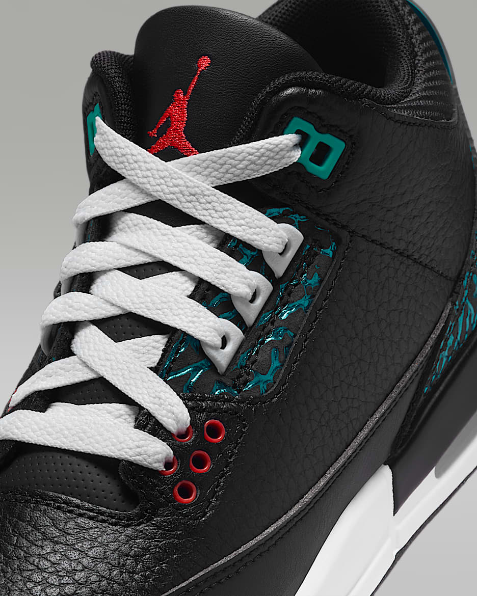 Air Jordan 3 Retro Big Kids Shoes. Nike